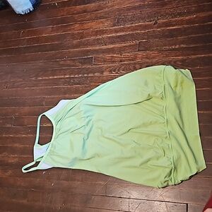 Lululemon No Limits Tank Zippy Green / White size 4